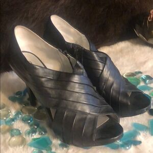 Carlos Santana heels 8M (3173W)